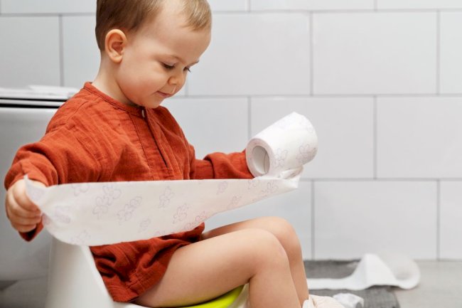 Is Nitazoxanide Safe for Kids? A Parent’s Guide