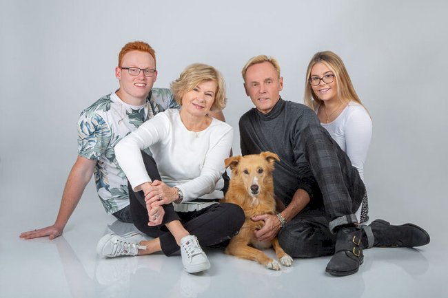 Capturing Generations: How a Family Photo Studio Preserves Legacy Through Portraits