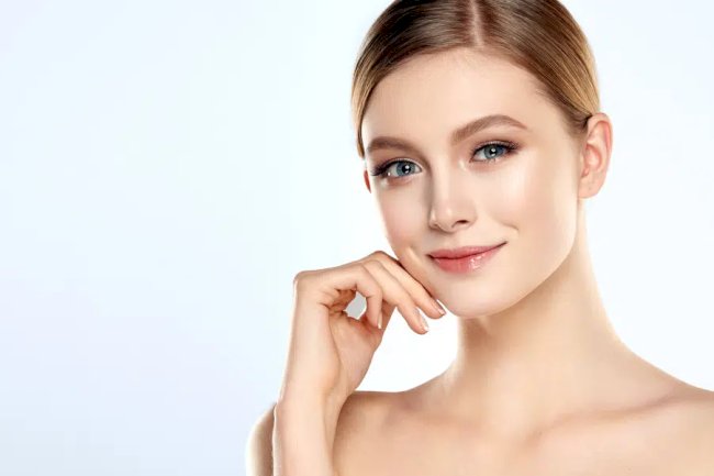 What’s the Right Age for Juvederm Use?