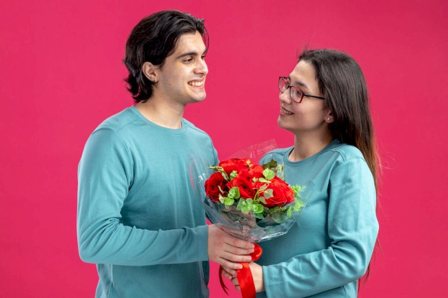 Surprise Your Wife with Midnight Cake and Flower Delivery on Her Birthday