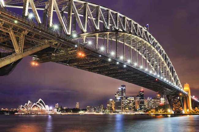Savour Sydney: Lunchtime Luxury Afloat the Harbour