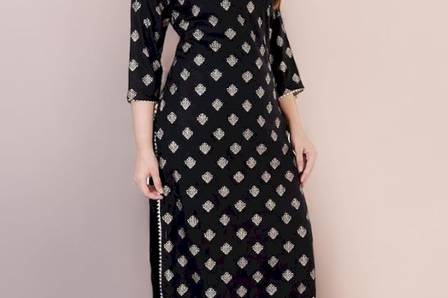 Stylish Ethnic Wear by Bizmart Commerce—Trusted Kurti Manufacturers Today