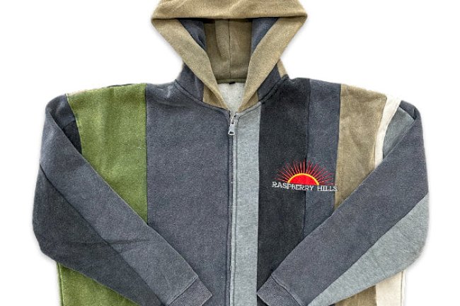 Effortless Style and Comfort with Raspberry Hills Clothing