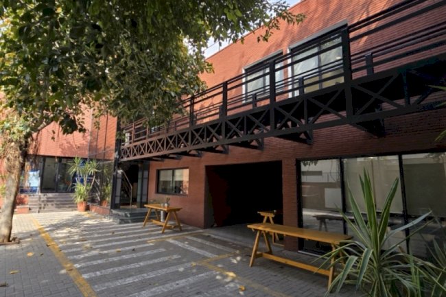 Top Benefits of Choosing Coworking Spaces for Your Business