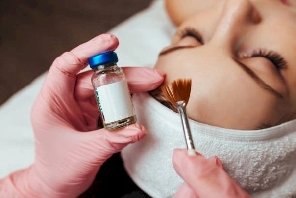 Can Chemical Peels Be Done with Dermaplaning?
