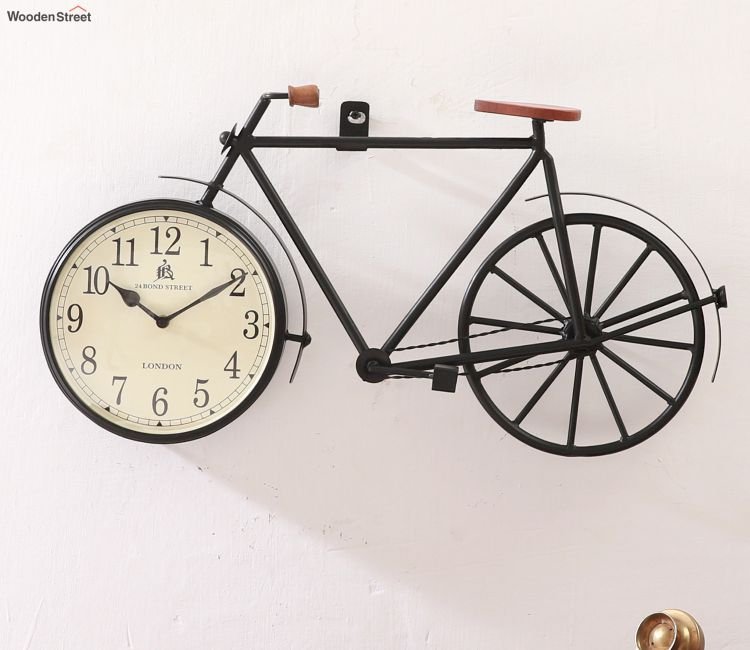 Stylish Wall Clocks for Home Décor: Modern, Wooden & Big Size Designs | WoodenStreet
