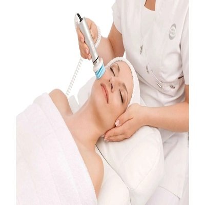 Get Smoother, Brighter Skin: Top Benefits of Derma Pen Treatment