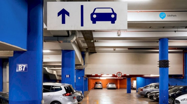 Unlocking Efficiency: Why Smart Parking Is Now Essential for Hotel Success
