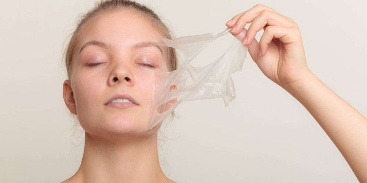 Chemical Peels vs. Facials: Islamabad Dermatologists Weigh In